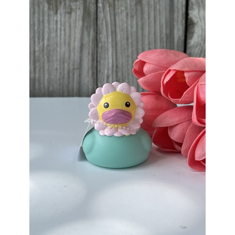 New Hard to find flower rubber duc